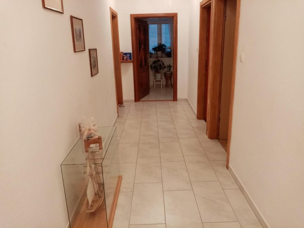 Apartment Lana Senj  Buitenkant foto